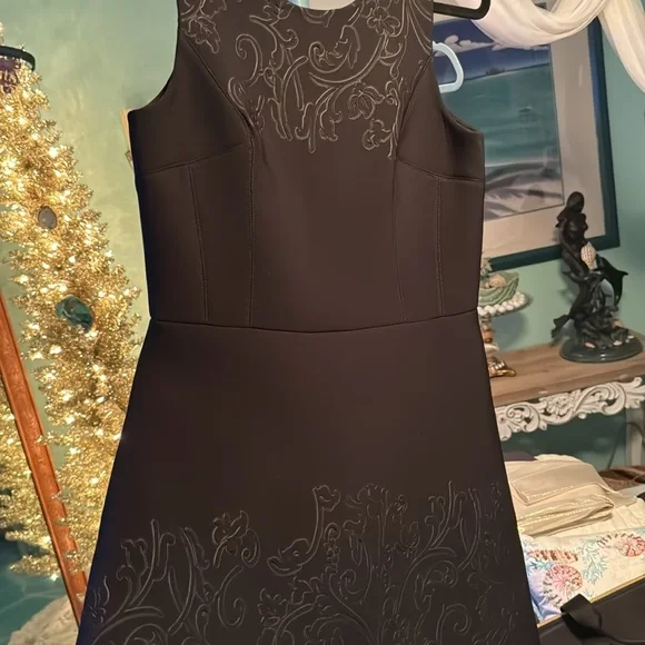 Vera Wang Size 12 black Cocktail Dress with Embellished detailed print in Fabric - Picture 13 of 13